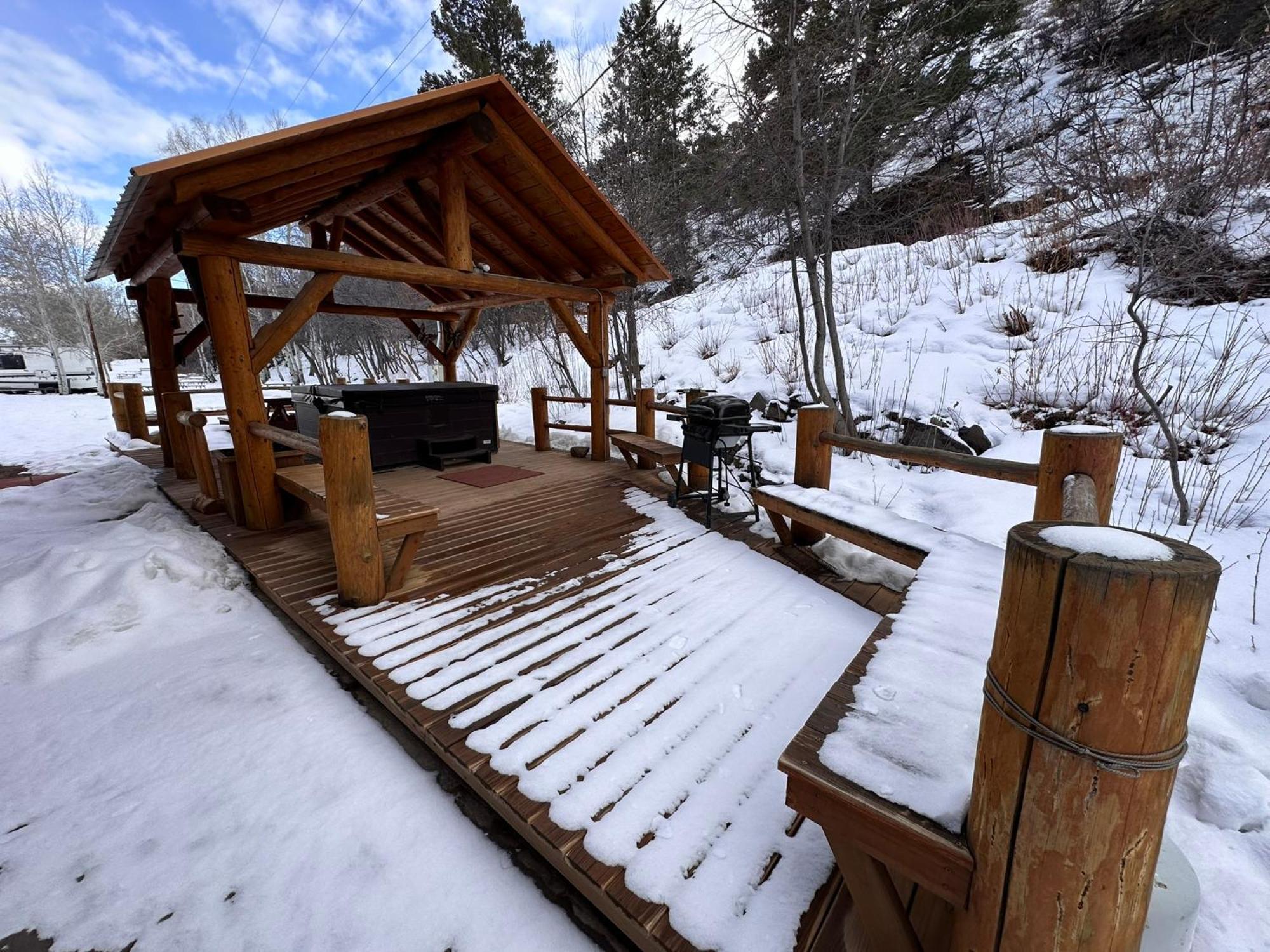 Ute Bluff Lodge, Cabins And Rv Park Саут-Форк Екстер'єр фото